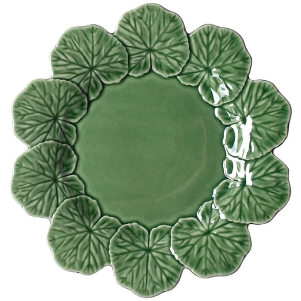 Geranium Green
by BORDALLO PINHEIRO
